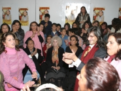 La duquesa de Alba y Carmen Tello de Zambomba en Jerez