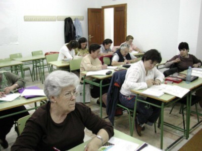 El Centro de Educación de Adultos de Gines comienza el curso 2006-2007