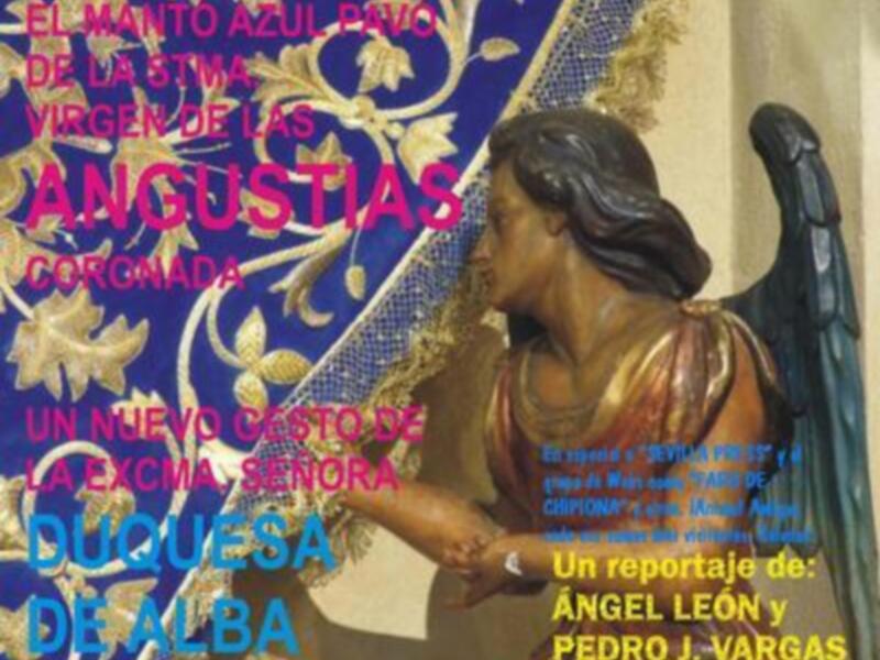 Detalle de una imagen religiosa que muestra a la Virgen de las Angustias coronada, con un fondo azul y dorado. La imagen incluye texto en español que describe la imagen y menciona a Ángel León y Pedro J. Vargas como reporteros.