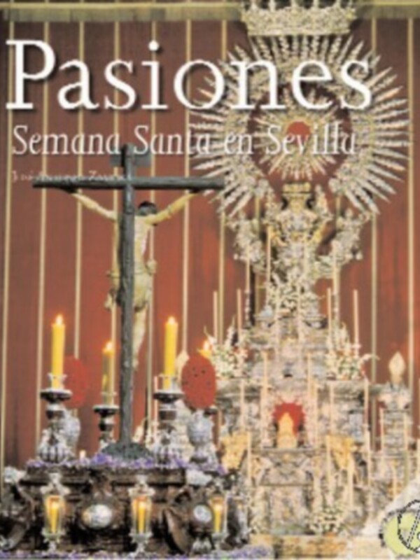 Semana Santa en Sevilla: una imagen de la Semana Santa en Sevilla, con una cruz y velas en el centro.