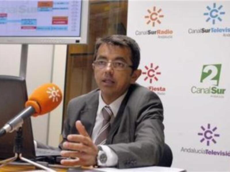 Entrevista en vivo en Canal Sur Radio y Televisión Andalucía.