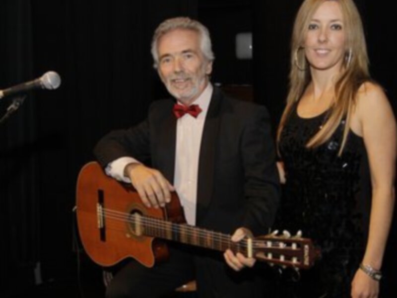 Fermin Hache y  Cristina Hache concierto el viernes 5 de marzo en Gran Casino Aljarafe de Sevilla 