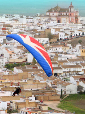Intensa participación en la III Concentración de Paramotores de Las Cabezas de San Juan