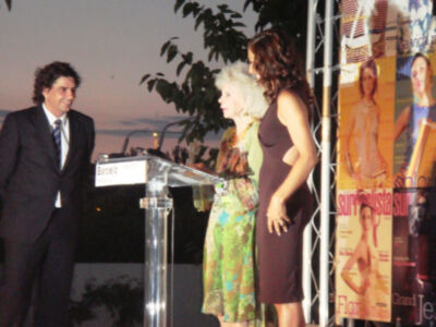 Sevilla se viste de gala por el Décimo Aniversario de la revista Surrealista