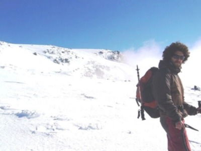 El montañero sevillano Tony raigón pelos a por la cumbre del Cho Oyu