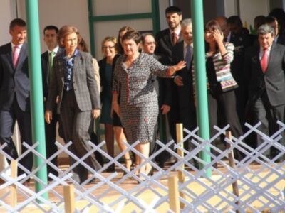 Doña Sofía Inauguró en Sevilla el primer centro para sordociegos de España