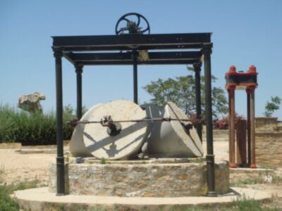 Un investigador de la UPO coordina un proyecto de catalogación del patrimonio oleoícola andaluz