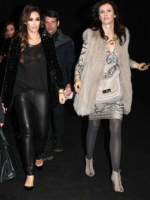 Viki Berrocal, con once kilos menos,  presenta su nueva colección en Sevilla con Virginia Troconis, Marta Sánchez, Boris, Ana García Siñeriz y Nuria March