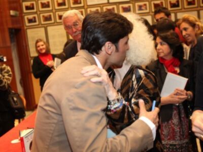 La Duquesa de Alba, del brazo de Fran y Julián Contreras desmiente que se haya casado 