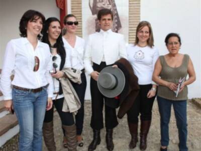 La Duquesa de Alba celebra su 85 cumpleaños en córdoba con Alfonso Diez