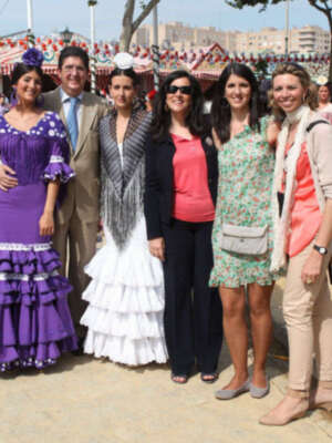 Abogacía y periodistas disfrutan de la feria en Sevilla