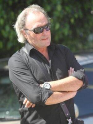 Amador Mohedano llevo flores para Rocío Jurado en el V aniversario de su fallecimiento