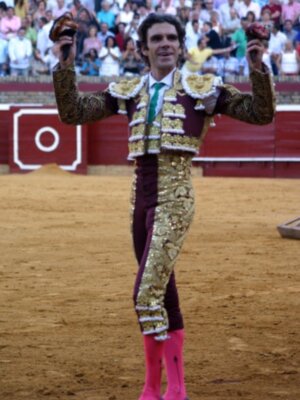 La empresa de Huelva contrata a José Tomás para colombinas