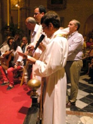 Felicitaciones y Salutación a la Abuela de Triana 2011