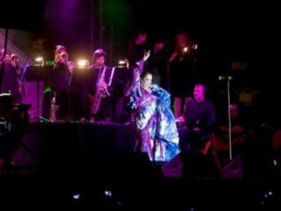 Chavely y Falete fans números uno de Isabel Pantoja en San Fernando el domingo ante 4.000 personas