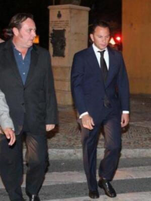 Duquesa de Alba y Carmen Tello en la misa del funeral de la madre de Julio Aparicio