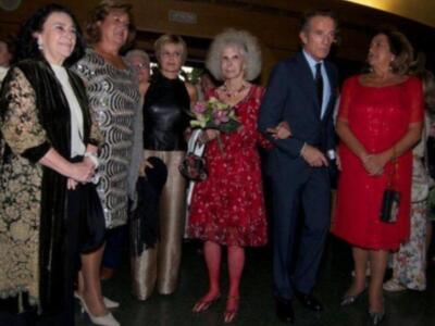 La Duquesa de Alba y Alfonso Díez, en su último acto público como solteros