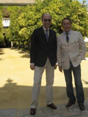 Victorio y Luchino diseñadores del vestido de novia de la Duquesa de Alba