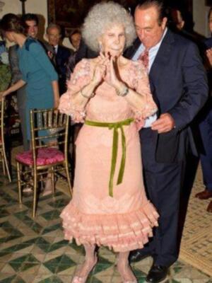 La Duquesa de Alba da el si quiero a Alfonso Díez