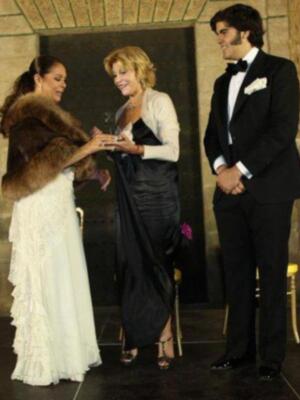 Fiesta de gala y mascaras en los Reales Alcázares de Sevilla  