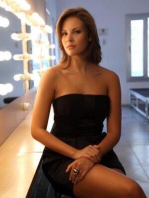 Gran excusiva de HOLA! Kiko Rivera Pantoja y Jessica Bueno esperan su primer hijo