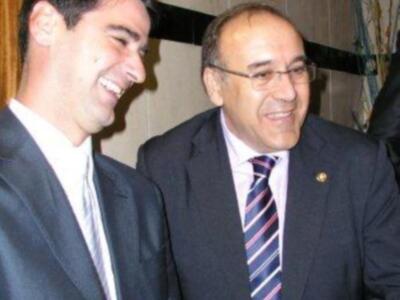 Jesulín de Ubrique, improvisado y risueño fotógrafo, homenajeado en Coria (Cáceres) por los mayorales y trabajadores del campo bravo