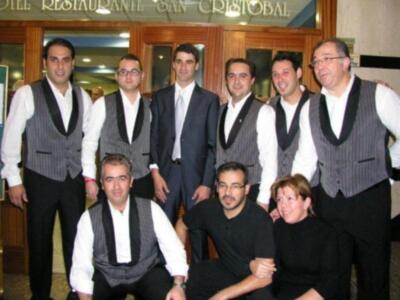 Jesulín de Ubrique, improvisado y risueño fotógrafo, homenajeado en Coria (Cáceres) por los mayorales y trabajadores del campo bravo