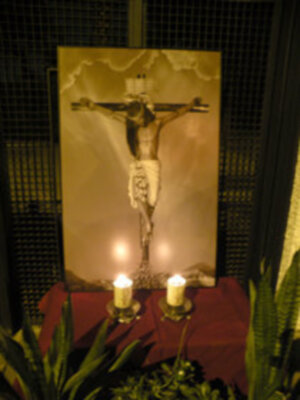  El Cristo de San Agustín dio la bendición por la feligresía de la Parroquia de Santa Clara.