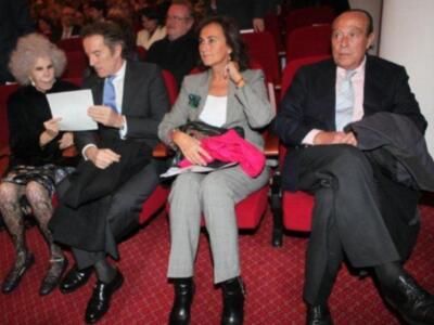 La duquesa de Alba premiada por Onda Cero