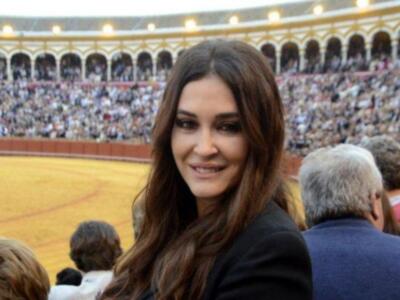 Lourdes Montes y la duquesa de alba fueron a ver torear a Francisco Rivera a la maestranza y después al hotel