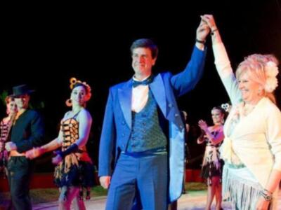 El conde de Salvatierra debuta como domador de elefantes en el circo mundial en Sevilla.