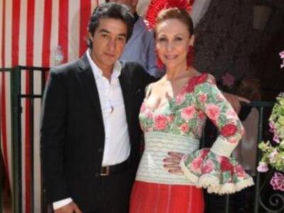 Numerosos personajes conocidos en Feria de Sevilla 2012