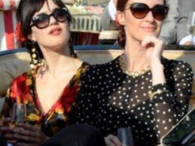 Numerosos personajes conocidos en Feria de Sevilla 2012