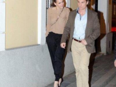 Numerosos personajes conocidos en Feria de Sevilla 2012