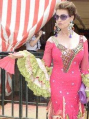 Numerosos personajes conocidos en Feria de Sevilla 2012