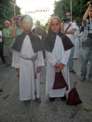 Medio siglo de devoción de todo un barrio, la huerta del Carmen.