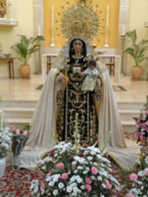 Besamanos de la Marinera Virgen del Carmen de la Parroquia de San Leandro.