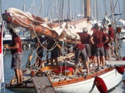 Piere Casiragui, tercer hijo de la Princesa Carolina de Mónaco y miembro de la Tripulación del Tuiga, en "la Semana Clásica de Puerto Sherry"