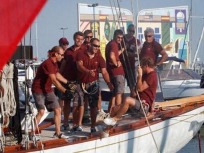 Piere Casiragui, tercer hijo de la Princesa Carolina de Mónaco y miembro de la Tripulación del Tuiga, en "la Semana Clásica de Puerto Sherry"