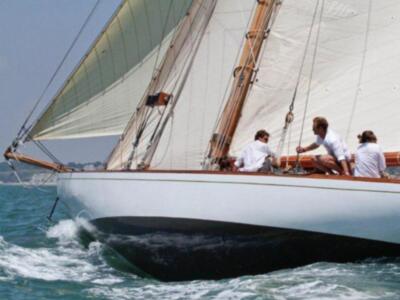 Piere Casiragui, tercer hijo de la Princesa Carolina de Mónaco y miembro de la Tripulación del Tuiga, en "la Semana Clásica de Puerto Sherry"