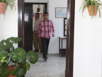 José Fernando recibe un millón de euros, herencia de Rocío Jurado de mano de su padre Ortega Cano