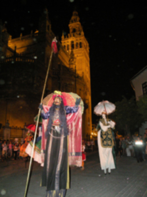 Sevilla.El Histórico Teatro Tascabile di Bérgamo en la Plaza del Triunfo.