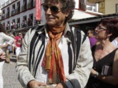 Francisco Rivera y Lourdes Montes formalizan su relación en ronda junto a su hija Cayetana