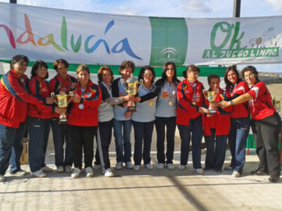 El Club de Bolos de Cazorla destaca en el regional por equipos de bolo andaluz.