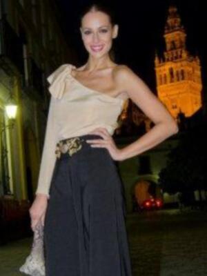 Eva González, la mejor mediadora entre la duquesa de Alba y los Rivera