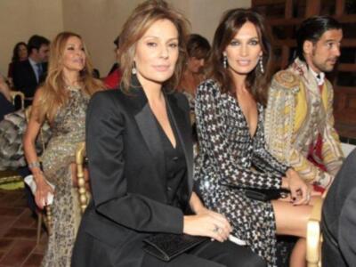 Luis Alfonso de Borbón y su esposa padrinos de la magnifica fiesta aniversario de la revista Escaparate en Sevilla