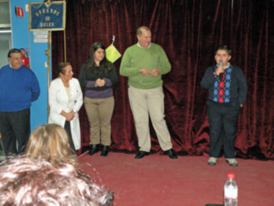 El cartero Real de las Hermandades de víspera visito el Hospital Macarena