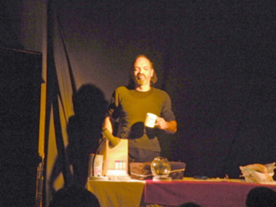 Sevilla. Aun queda cuentero, hombre que cuenta cuentos Ignacio Terceño Rapos.