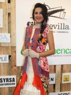 Alba Molina desfilo con trajes de flamenca ecológicos