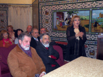 Sevilla. La tertulia Cruz de Carey, presento su anual cartel cofrade 2013